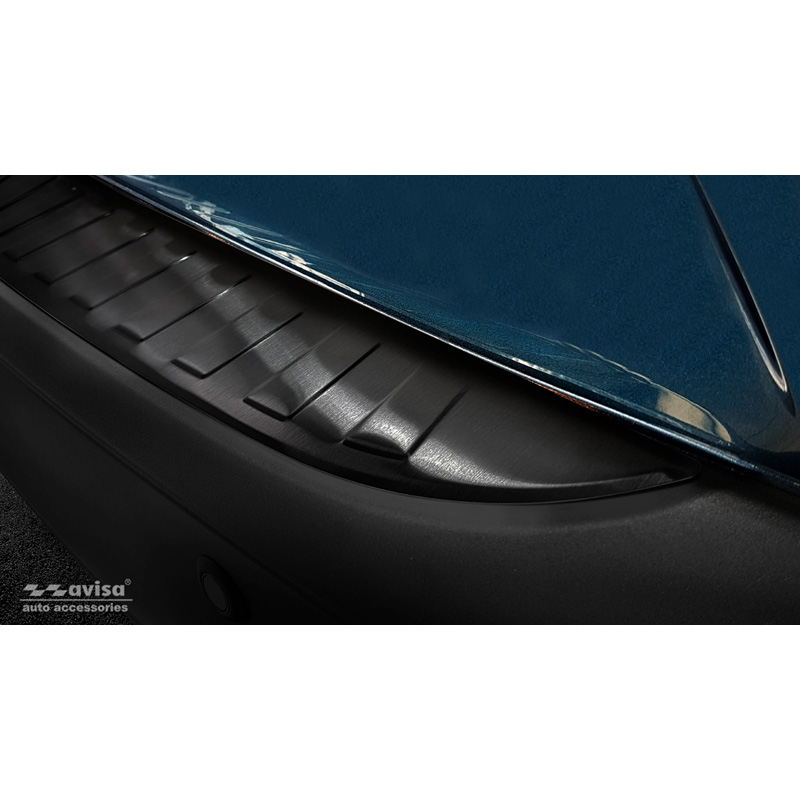 Protection de seuil arrière inox noir sur mesure pour Mazda CX-3 2015-2022 'Ribs'