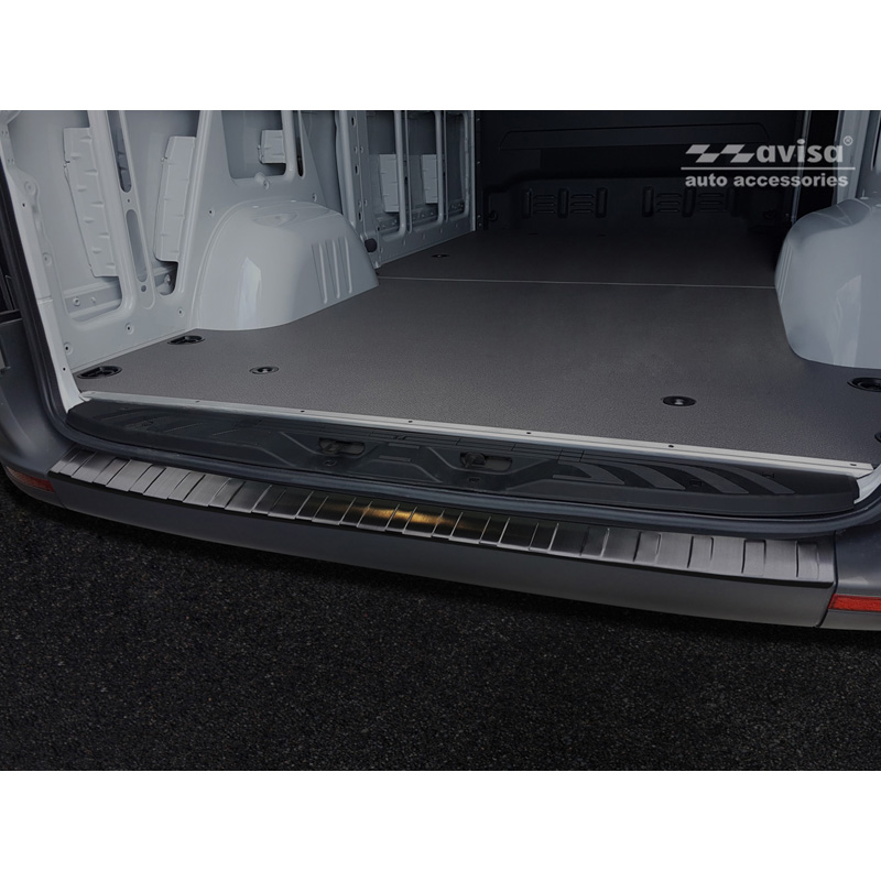 Protection de seuil arrière inox noir sur mesure pour Mercedes Sprinter III 2018- 'Ribs'