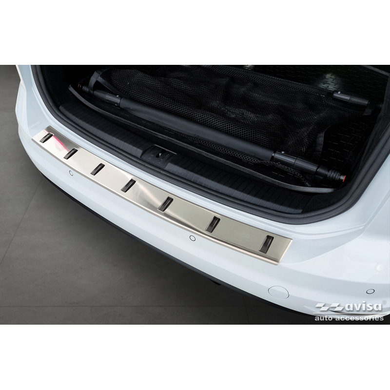 Avisa Protection de seuil arrière inox sur mesure pour Volkswagen Touran III 2015- incl. R-Line 'STRONG EDITION'