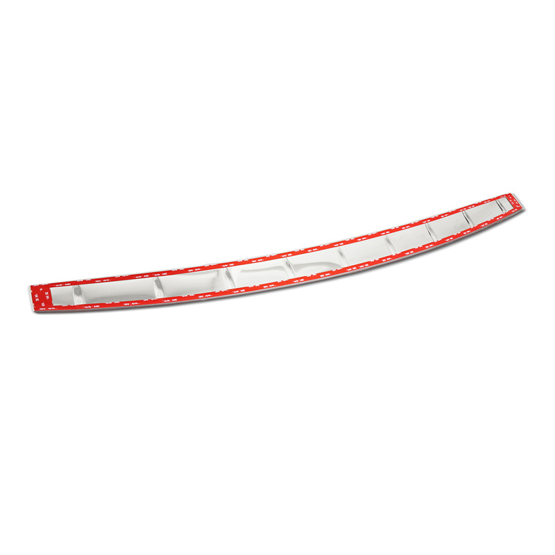 Protection de seuil arrière inox sur mesure pour Skoda Kamiq Facelift 2024- 'Ribs'