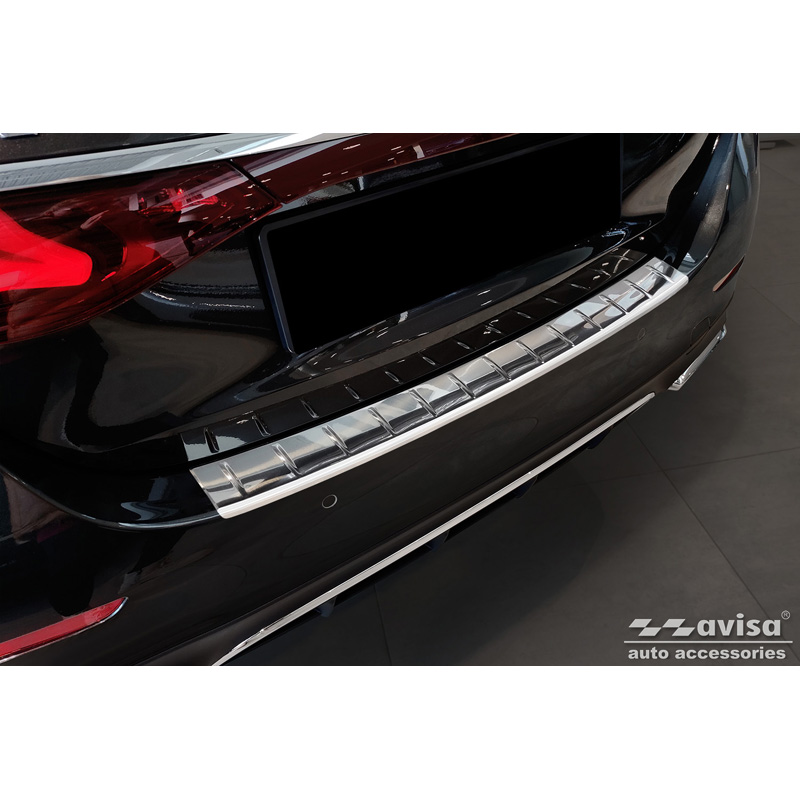 Protection de seuil arrière inox sur mesure pour Mercedes Classe-E W214 Sedan 2023- 'Ribs'