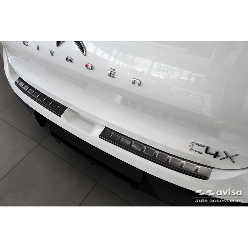 Protection de seuil arrière inox noir sur mesure pour Citroën C4 X 2023- 'Ribs' (2-pièces)