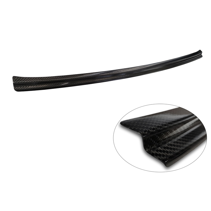 Protection de seuil arrière carboné 3D sur mesure pour Mercedes GLC II Coupe (C254) 2022-