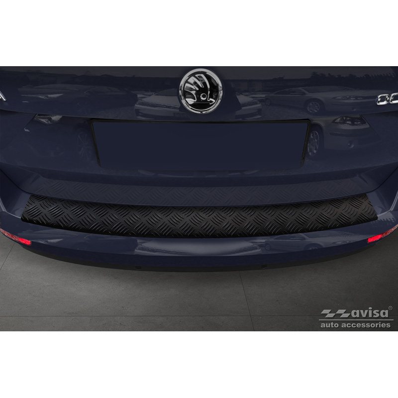 Protection de seuil arrière en aluminium noir mat sur mesure pour Skoda Octavia III Kombi Facelift 2017-2020 'Riffled Plate'