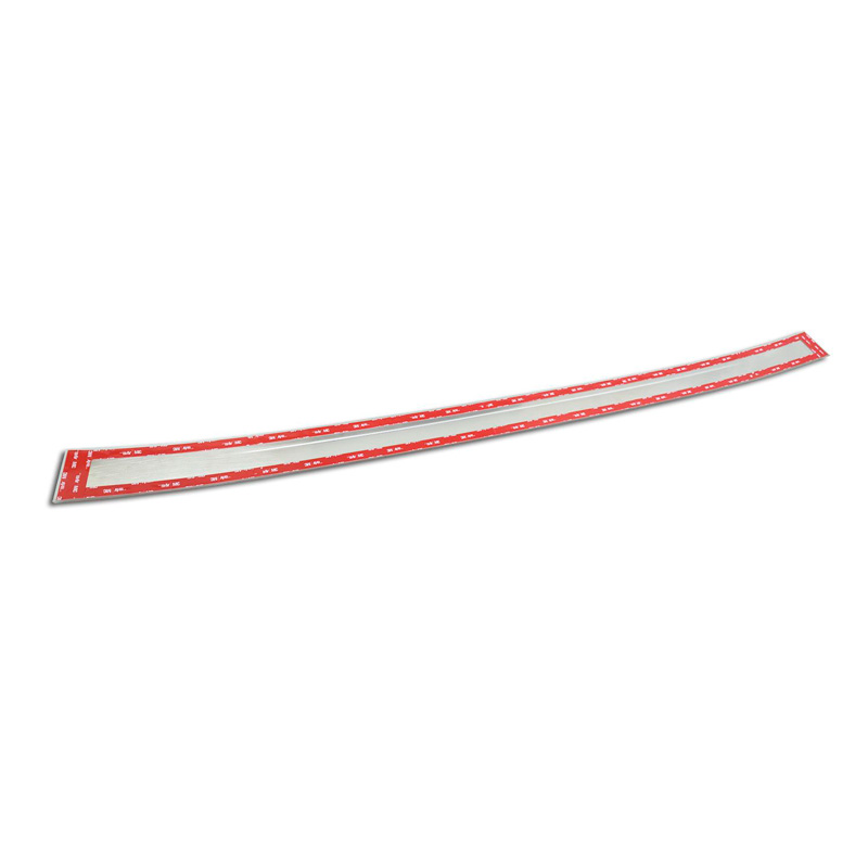 Avisa Revêtement d'habillage du hayon du coffre inox Chrome sur mesure pour Peugeot 3008 III 2024-