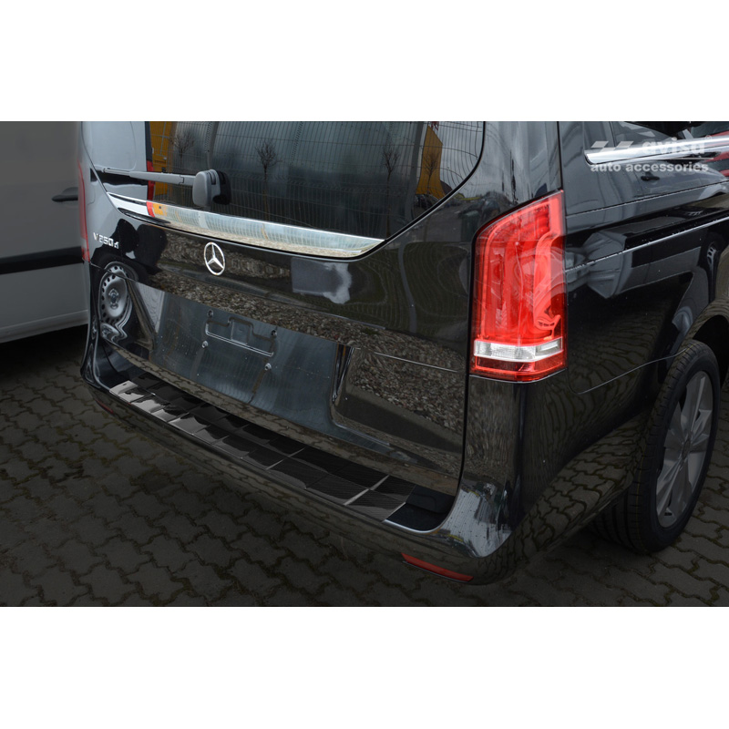 Protection de seuil arrière carboné 3D sur mesure pour Mercedes Vito / Classe-V 2014-2019 & Facelift 2019-