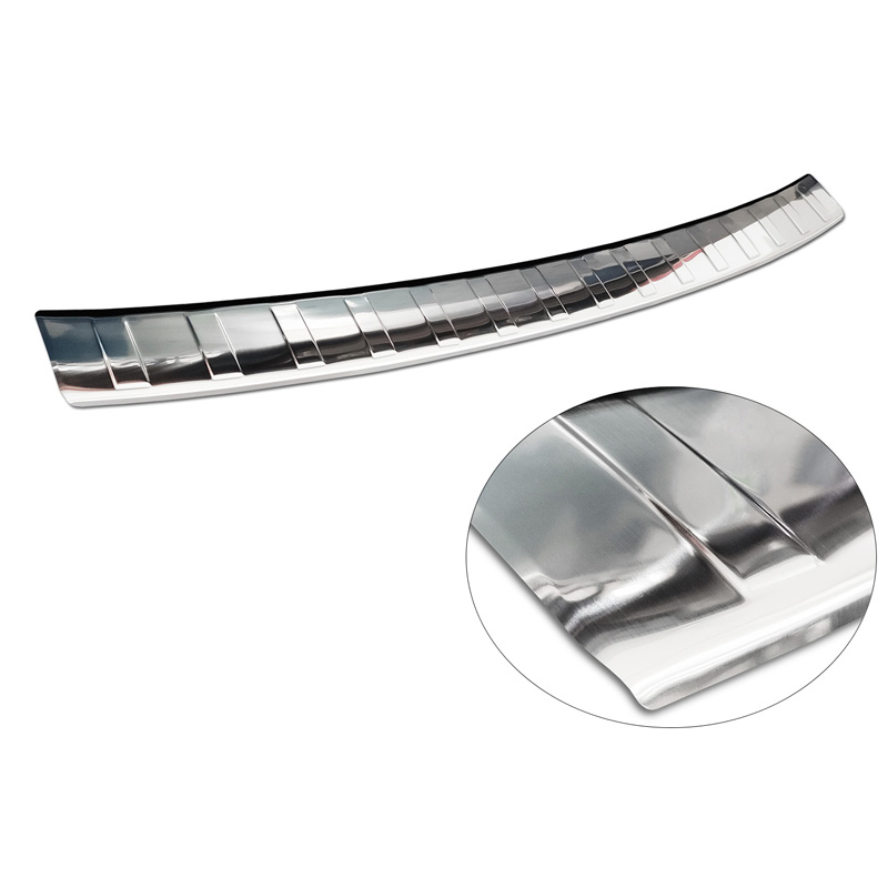 Protection de seuil arrière inox sur mesure pour Skoda Octavia IV Liftback 2020-2024 & FL 2024- 'Ribs'