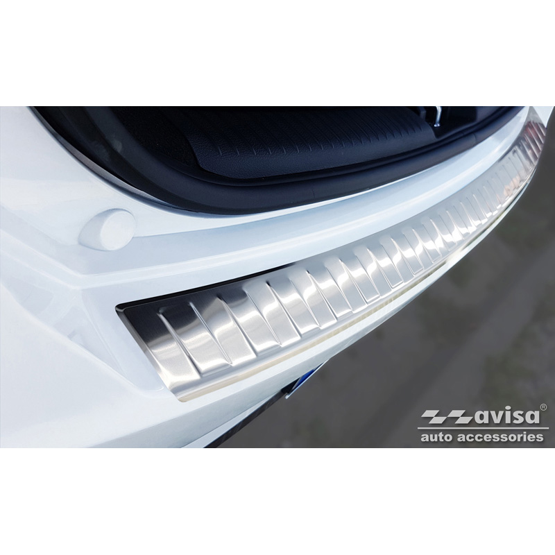 Protection de seuil arrière inox sur mesure pour Hyundai I30 HB 5-portes FL 2020- 'Ribs'