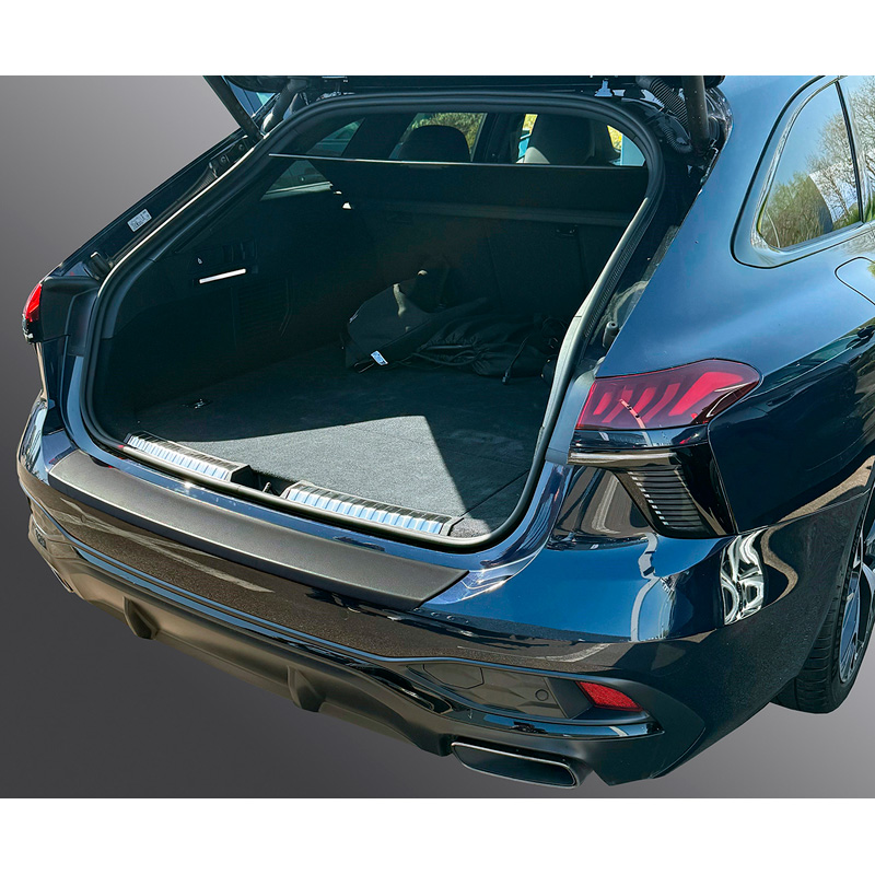 RGM Protection de seuil arrière (ABS) sur mesure pour Audi A6 Avant (S-Line/Sport/E-Hybrid/Edition 1) 2025- Noir