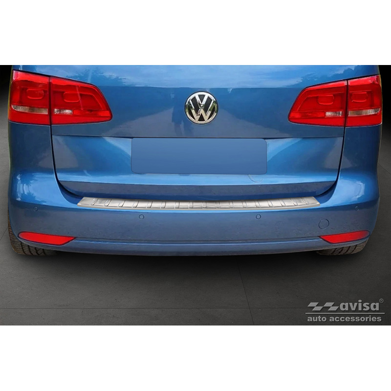 Protection de seuil arrière inox sur mesure pour Volkswagen Touran II GP2 2010-2015 'Ribs'