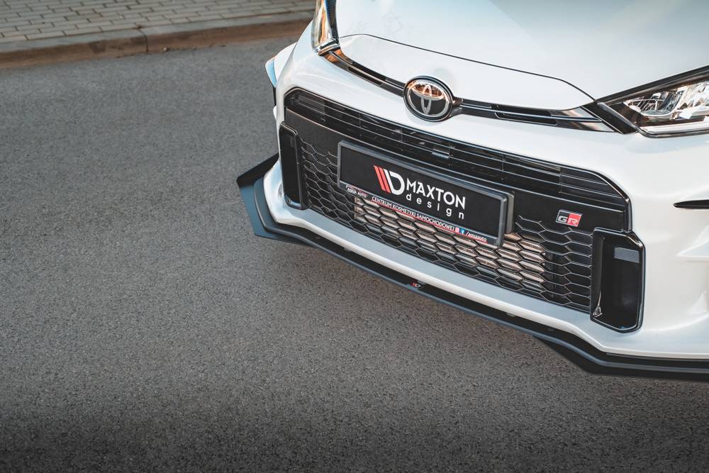 Voorspoiler met Canards Toyota GR Yaris MK4 Maxton Street Pro