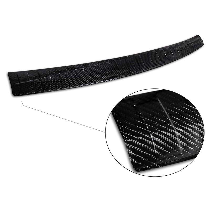 Protection de seuil arrière carboné 3D sur mesure pour Mercedes GLS (X167) 2019-2023 & FL 2023- 'Ribs'