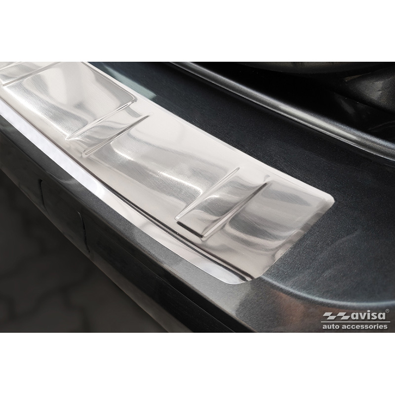 Protection de seuil arrière inox sur mesure pour Volkswagen Caddy V 2020- 'Ribs'