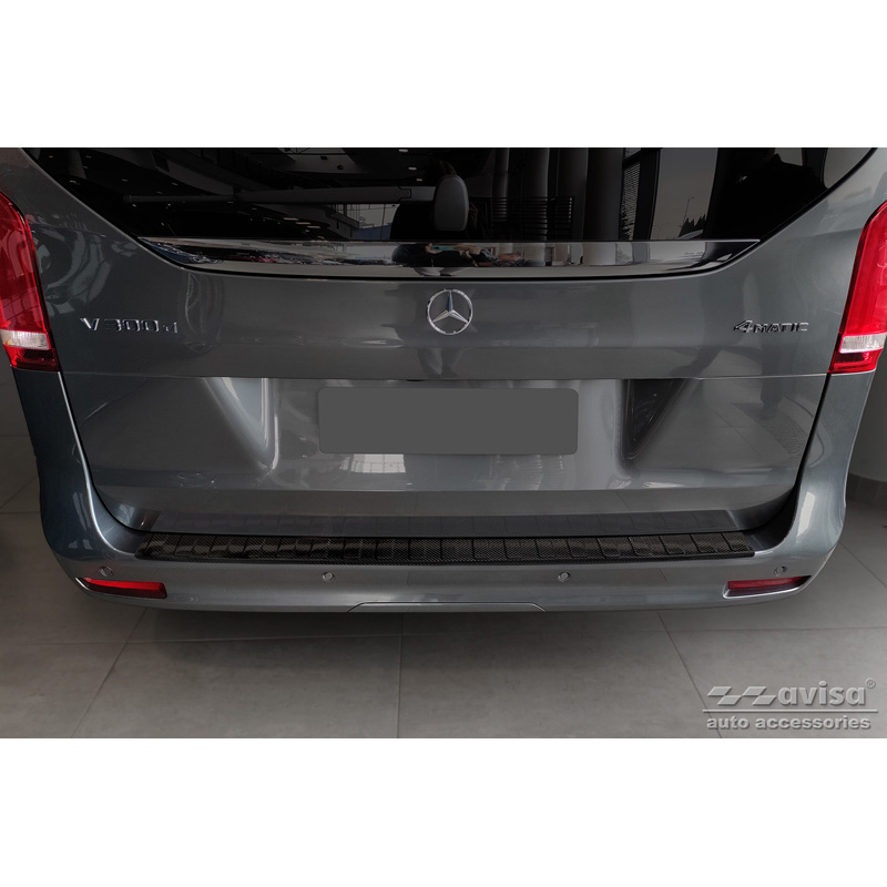 Protection de seuil arrière carboné 3D sur mesure pour Mercedes Vito / Classe-V 2014-2019 & Facelift 2019- 'Ribs'