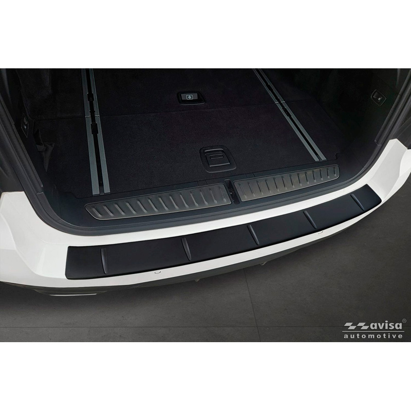 Avisa Protection de seuil arrière inox noir mat sur mesure pour BMW Série 5 Touring (G31) Facelift 2020-2024 avec Pacquet-M 'Ribs'