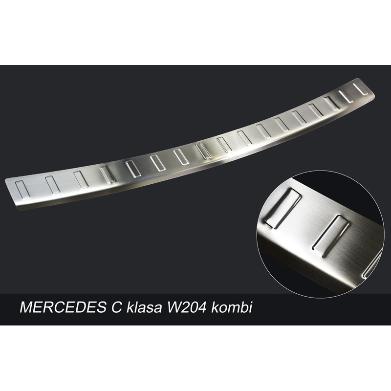 Protection de seuil arrière inox sur mesure pour Mercedes Classe-C W204 Kombi 2011-2014 'Ribs'