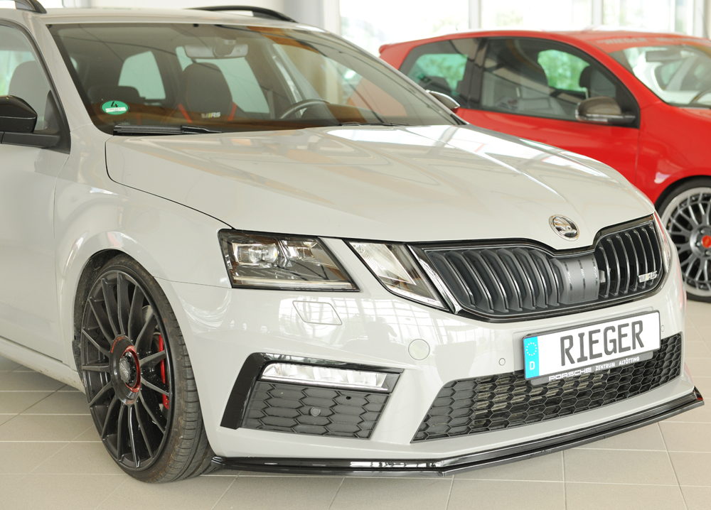 Spoilerzwaard Glossy Black Rieger Skoda Octavia RS 5E 2017-