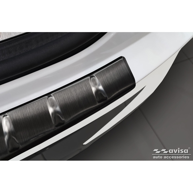 Protection de seuil arrière inox Noir sur mesure pour BMW X4 G02 FL 2021- avec Pacquet-M 'Ribs'