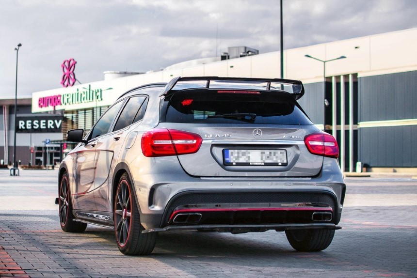 Diffuser Mercedes GLA 45 AMG X156 Maxton Glans Zwart