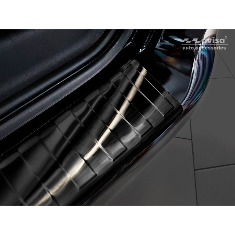Protection de seuil arrière inox noir sur mesure pour Citroën Berlingo (Multispace) & Peugeot Partner 2008-2015 & 2015-2018 & 2018- & Peugeot Rifter 2018- & Opel Combo E 2018- & Toyota Proace City/Verso 2019- & Fiat Doblo 2022-