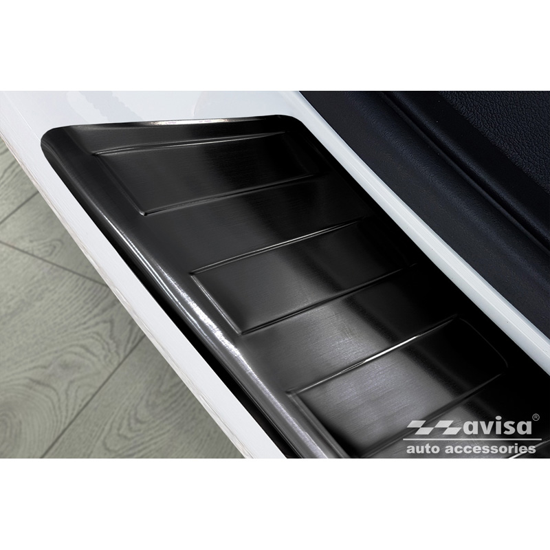 Protection de seuil arrière inox noir sur mesure pour VW Transporter T5 2003-2015 (tous) & T6 2015- / FL 2019- (portes arrière) 'XL' 'Ribs'