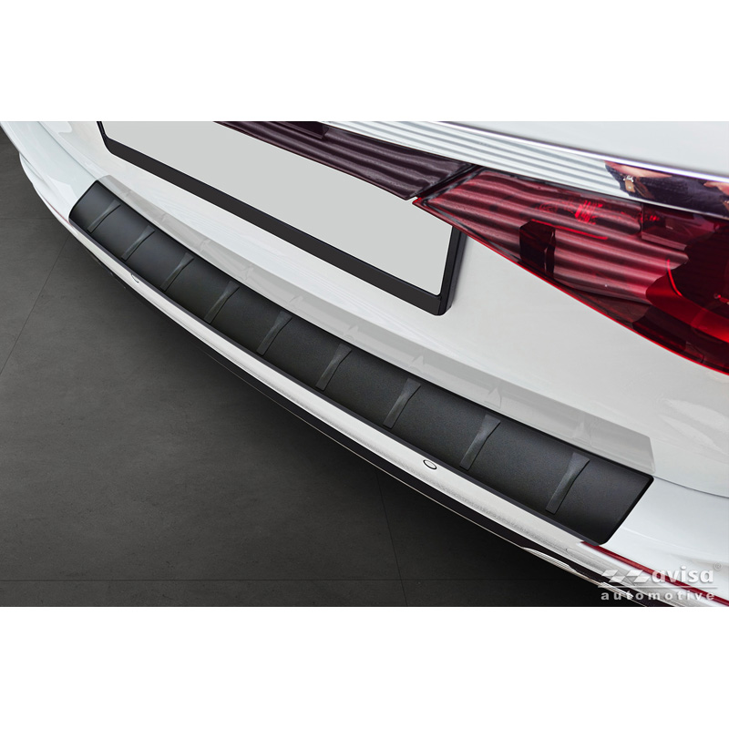 Protection de seuil arrière inox noir mat sur mesure pour Mercedes Classe-E (S214) Estate 2023- 'Ribs'