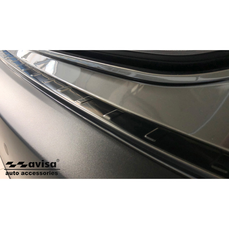 Protection de seuil arrière inox noir sur mesure pour Mazda CX-30 2019 'Ribs'