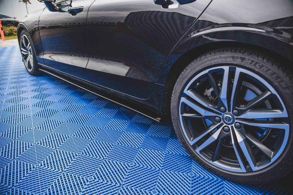 Zijskirts V.2 Volvo S60/V60 R-Design Mk3 Glans zwart