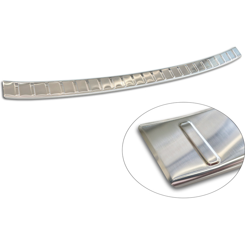 Avisa Protection de Seuil de Coffre Acier Inox sur mesure pour Omoda 9 2025- - Argent