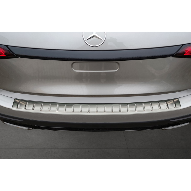 Protection de seuil arrière inox sur mesure pour Mercedes GLC II (X254) 2022- 'Ribs'