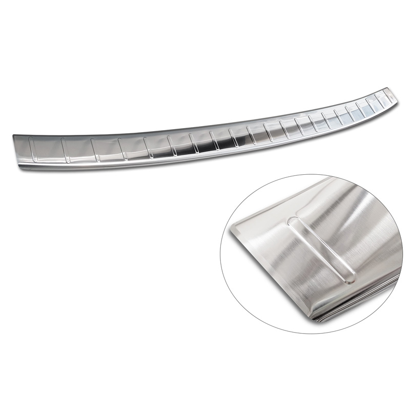 Protection de seuil arrière sur mesure pour Mazda CX-60 (KH) 2022- 'Ribs'