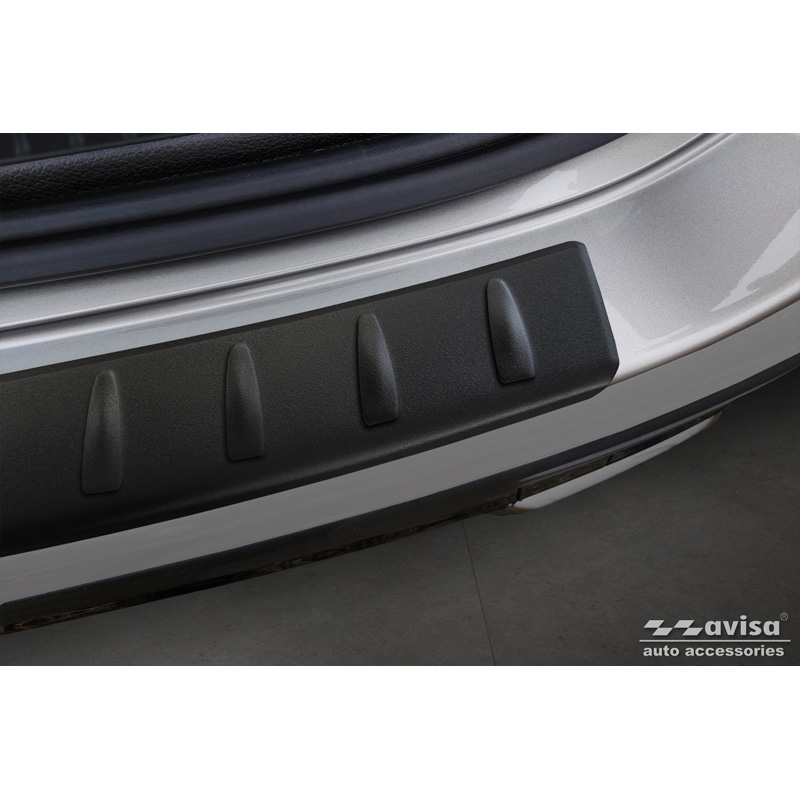 Protection de seuil arrière inox noir mat sur mesure pour Mercedes GLC II (X254) 2022- 'Ribs'