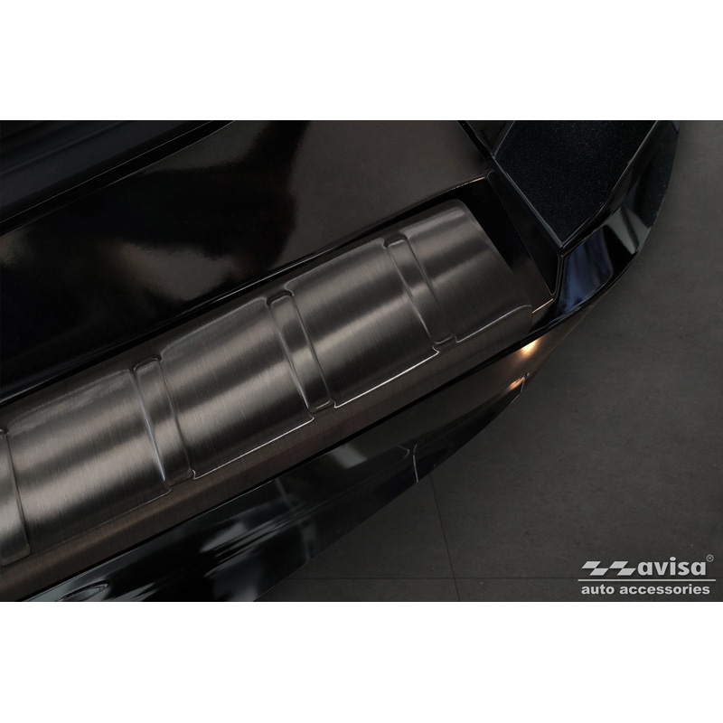 Protection de seuil arrière inox noir sur mesure pour Lexus RZ 2023- 'Ribs'