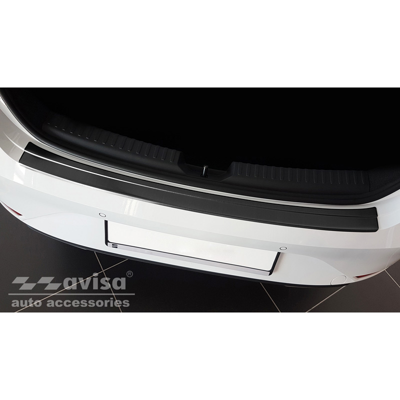 Protection de seuil arrière inox noir sur mesure pour Seat Leon IV HB / Cupra Leon HB (KL) 5-portes 2020-2024 & FL 2024-