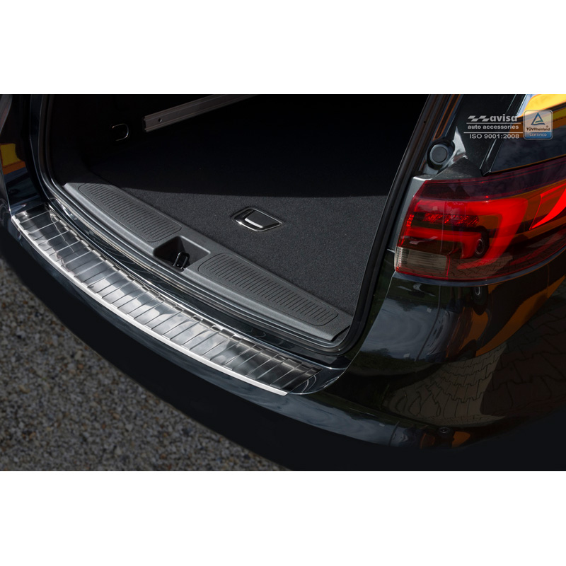 Protection de seuil arrière inox sur mesure pour Opel Astra K Sportstourer 2015-2022 'Ribs'