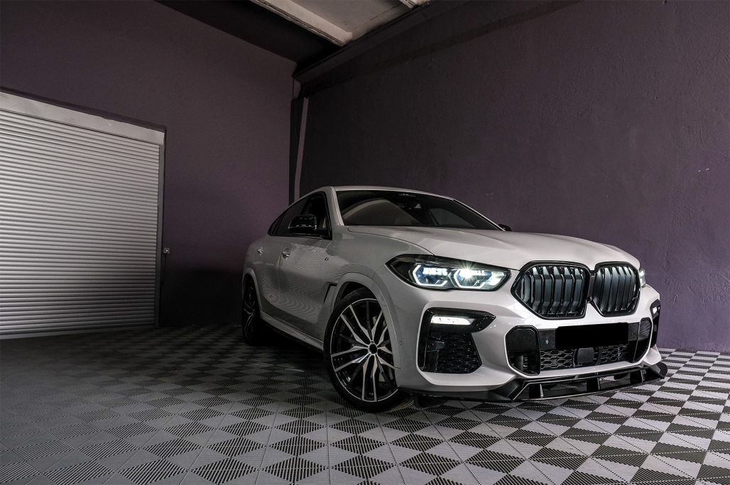 Voorspoiler BMW X6 G06 X6M (2019-..) Glans Zwart