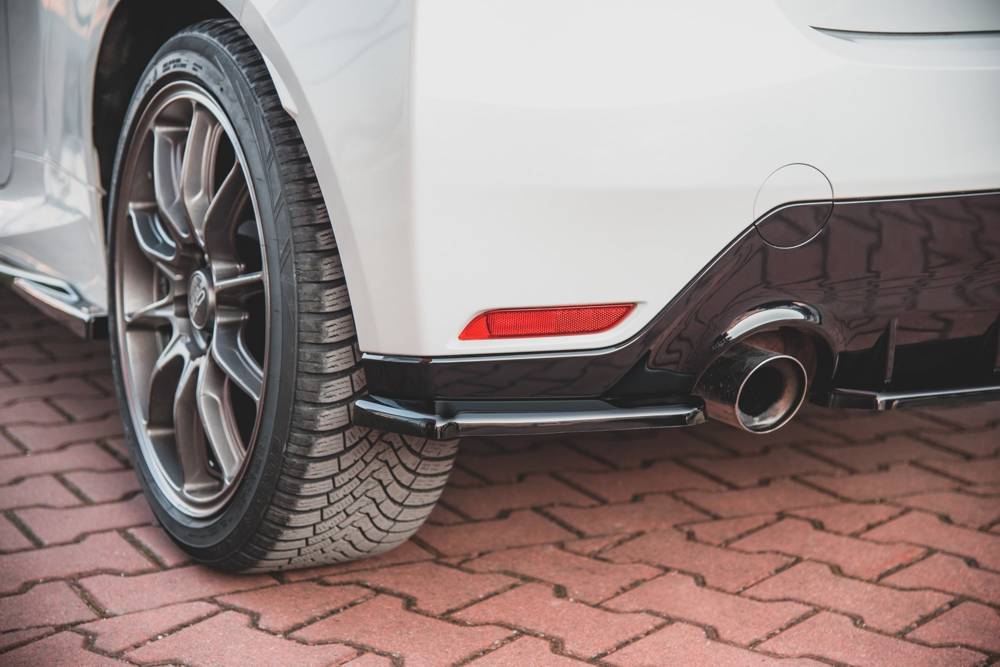 Zijdiffusers Toyota GR Yaris MK4 Maxton Glans Zwart
