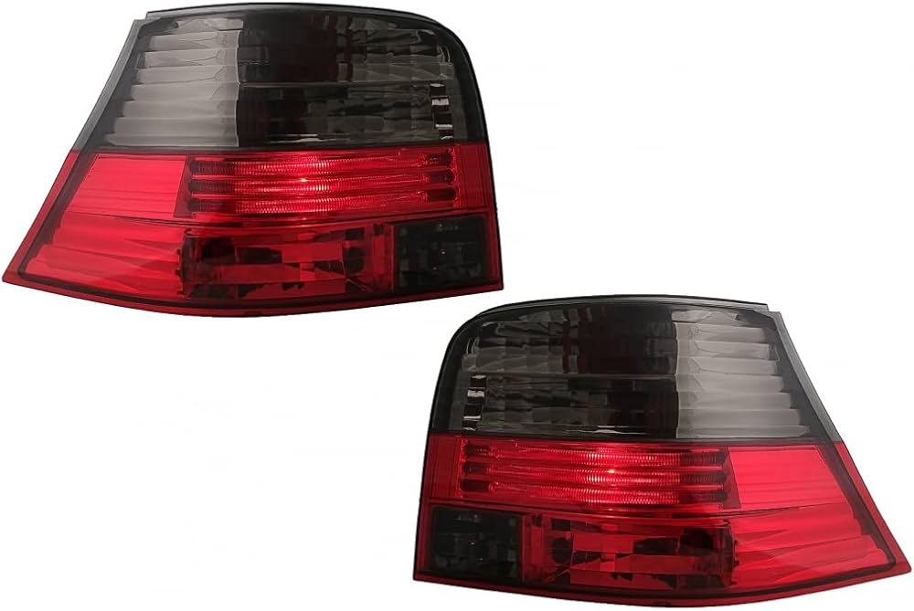 Feux arriere VW Golf IV rouges/de fumee