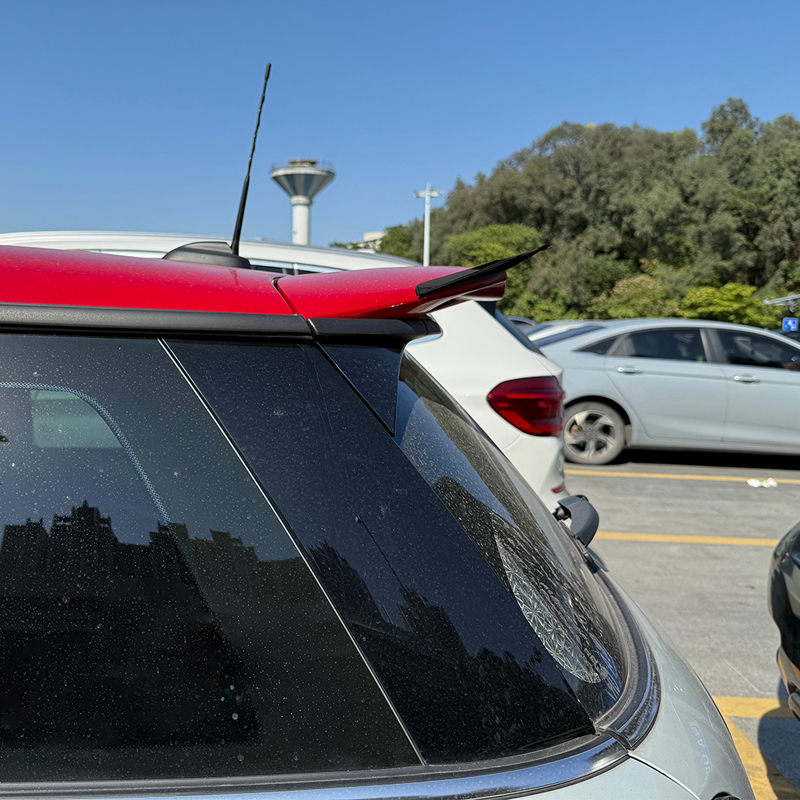 Becquet de toit (Spoiler Cap) sur mesure pour Mini F55/F56 Cooper S JCW 2013-2024 (ABS Noir Luisant)