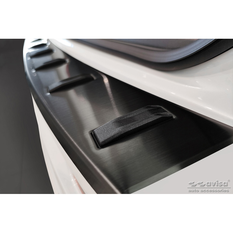 Protection de seuil arrière inox noir sur mesure pour Volvo XC60 II 2017-2021 & Facelift 2021- (incl. R-Design) 'STRONG EDITION'