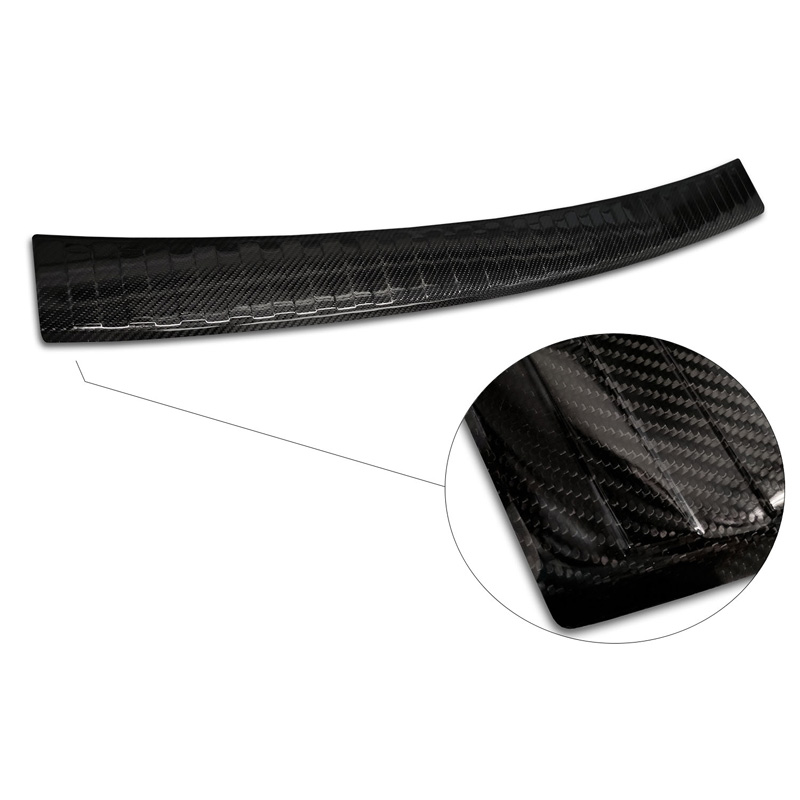 Protection de seuil arrière carboné 3D sur mesure pour Porsche Cayenne II 2010-2014 'Ribs'