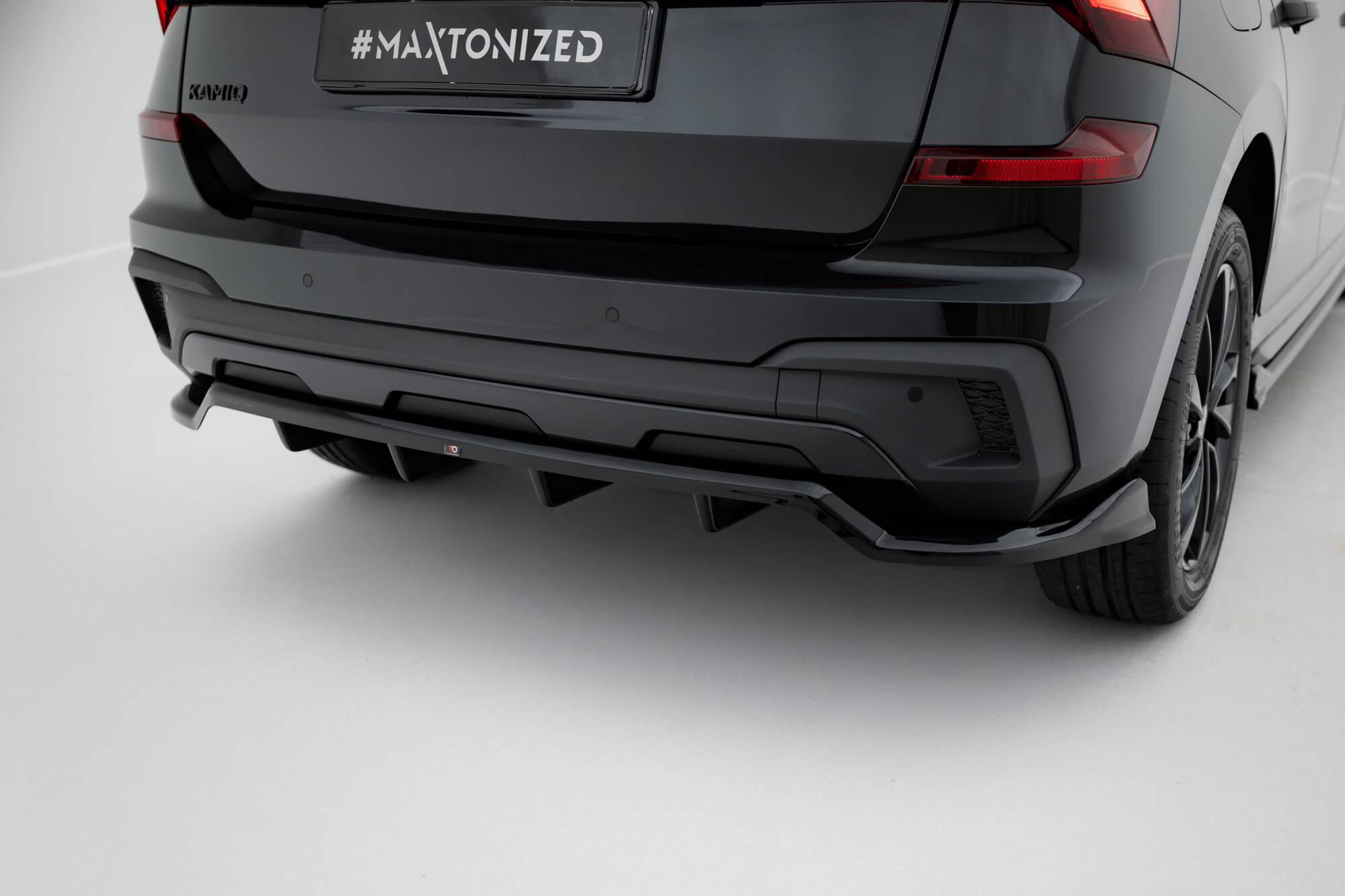 Bodykit passend voor Skoda Kamiq Monte Carlo MK1 Facelift Maxton Glanzend zwart
