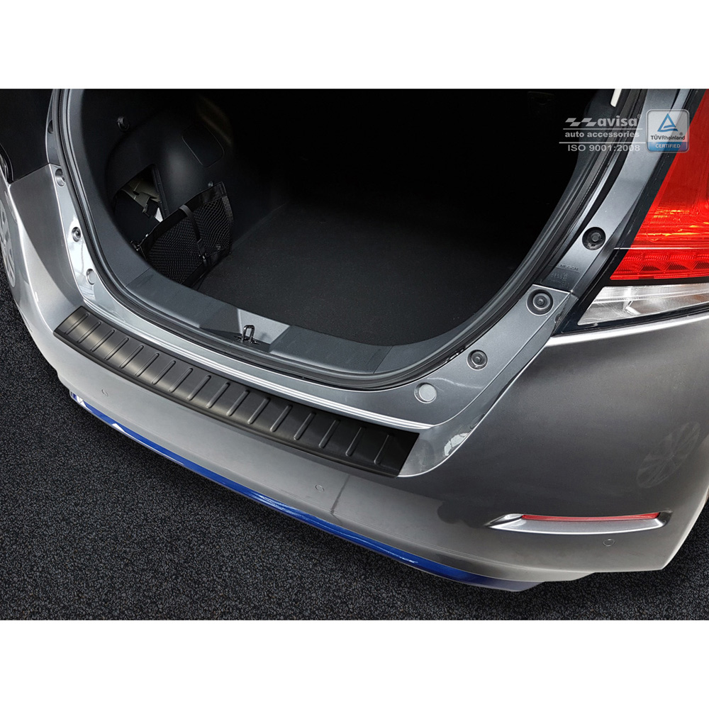 Protection de seuil arrière inox noir sur mesure pour Nissan Leaf II 2017-2021 & FL 2021- 'Ribs'
