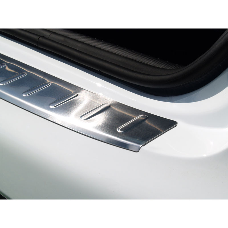 Protection de seuil arrière inox sur mesure pour Renault Clio IV 5-portes 2013-2017 & FL 2017-2019 incl. GT-Line 'Ribs'