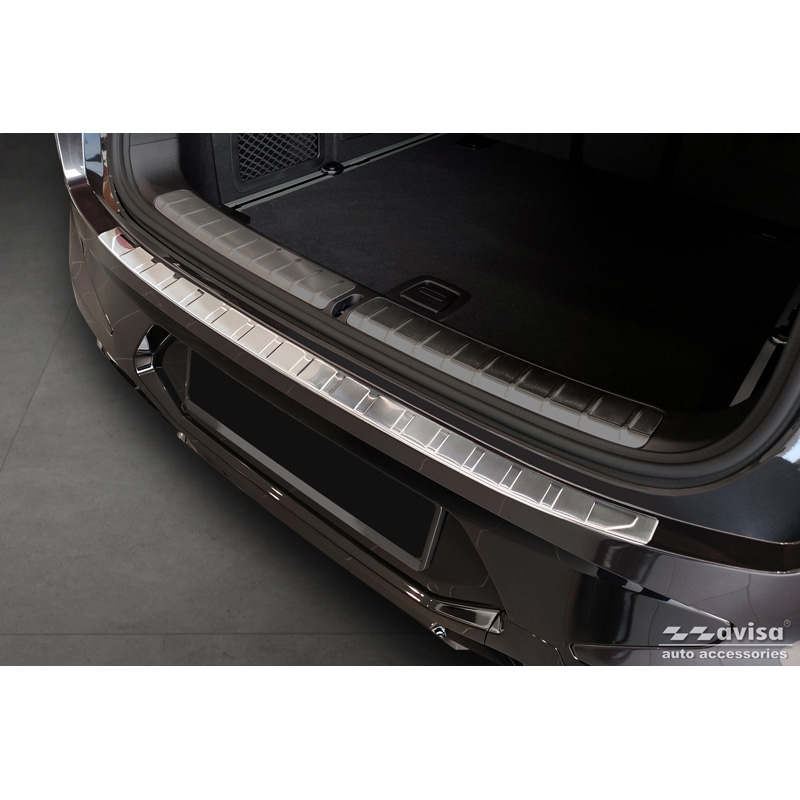 Protection de seuil arrière inox sur mesure pour BMW X4 G02/F98 M Competition Facelift 2021- 'Ribs'