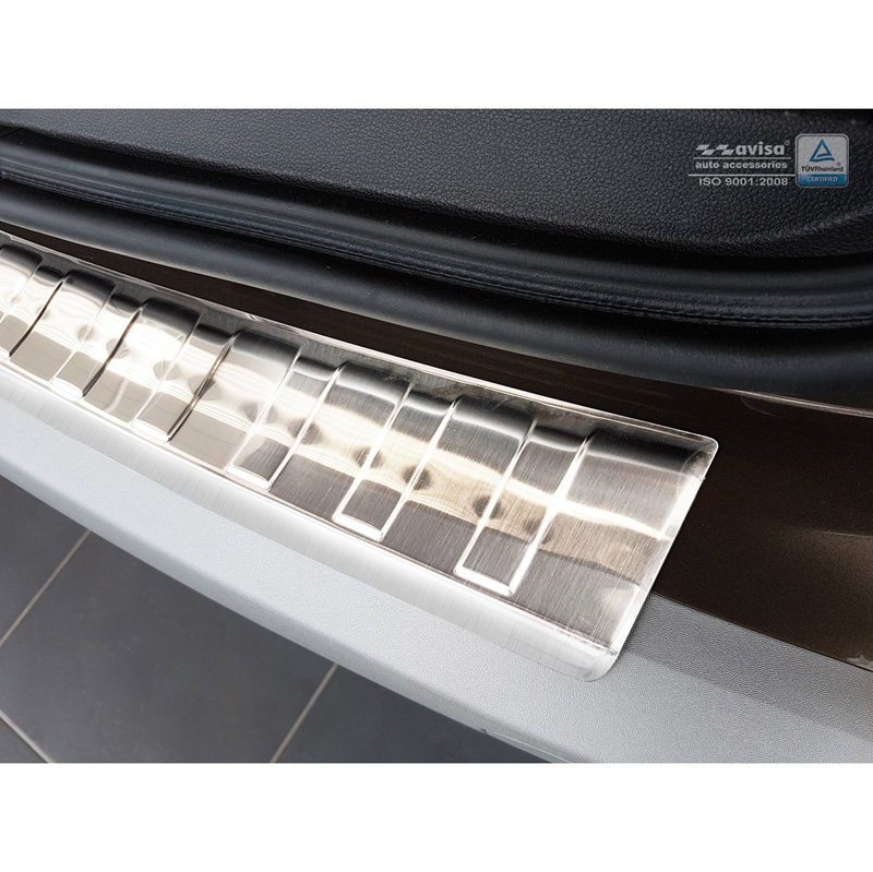 Protection de seuil arrière inox sur mesure pour Dacia Duster II 2018-2021 & FL 2021-2024 'Ribs'