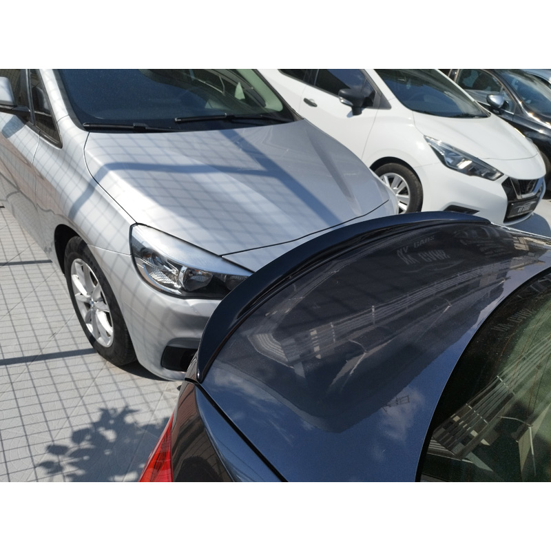 Lèvre spoiler arrière sur mesure pour BMW serie 3 F30 Sedan 2011-2018 (PU)