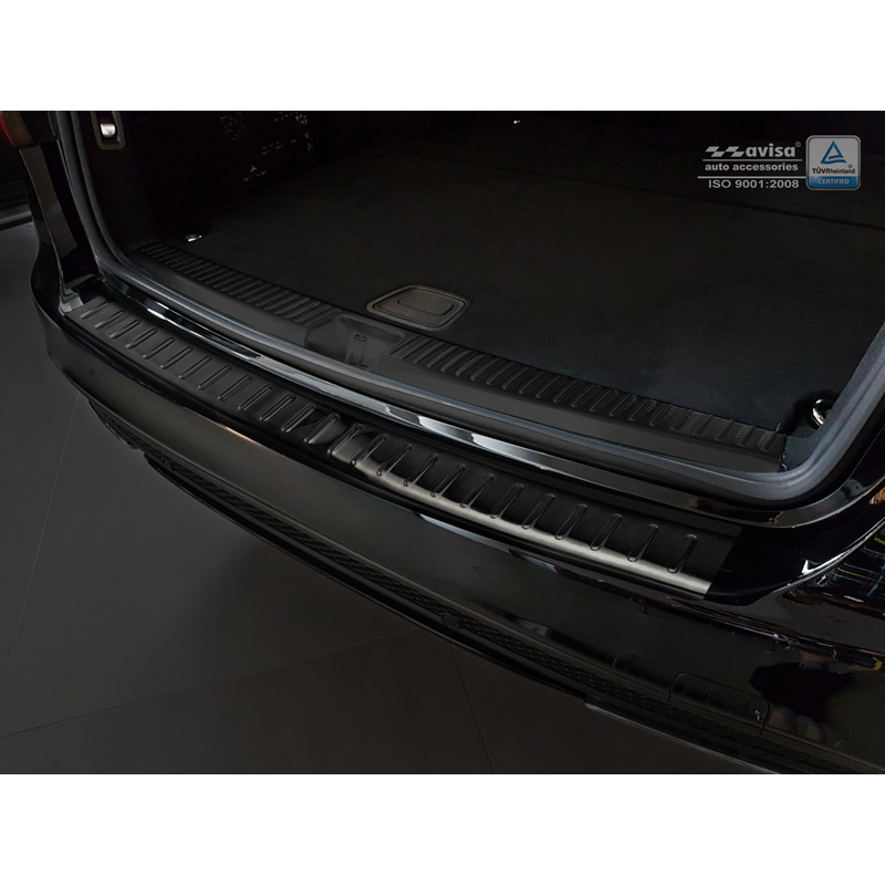 Protection de seuil arrière inox noir sur mesure pour Mercedes Classe-C W205 Kombi 2014-2021 'Ribs'