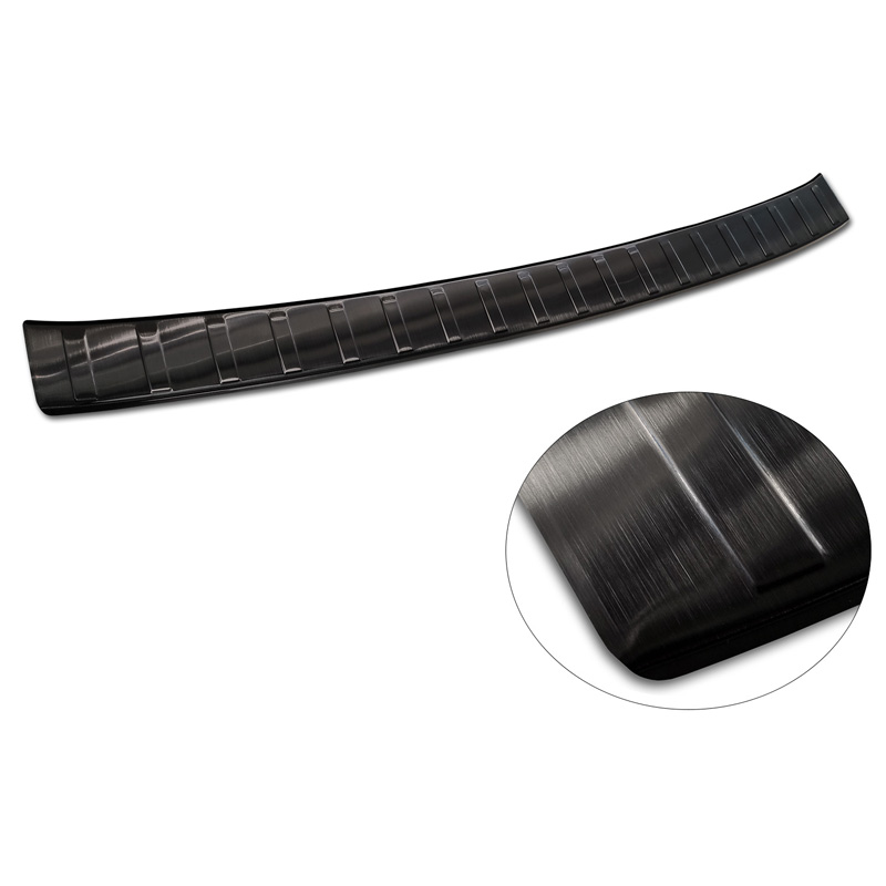 Protection de seuil arrière inox noir sur mesure pour Nissan X-Trail IV (T33) 2021- 'Ribs'