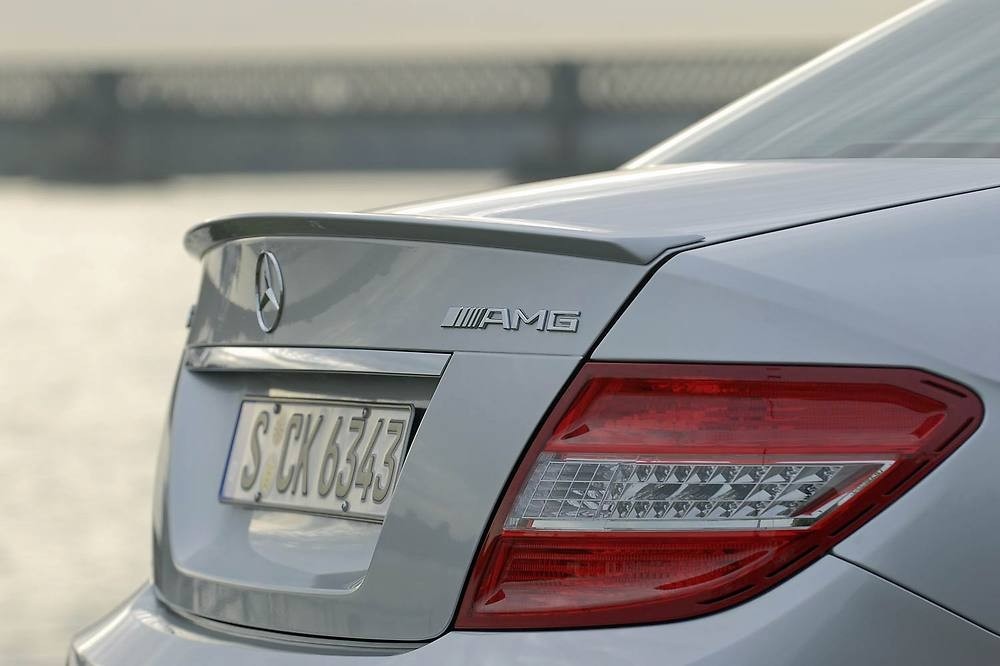 Achterklepspoiler Mercedes W204 AMG look